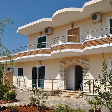 Villa Violeta 사밀 외부 사진